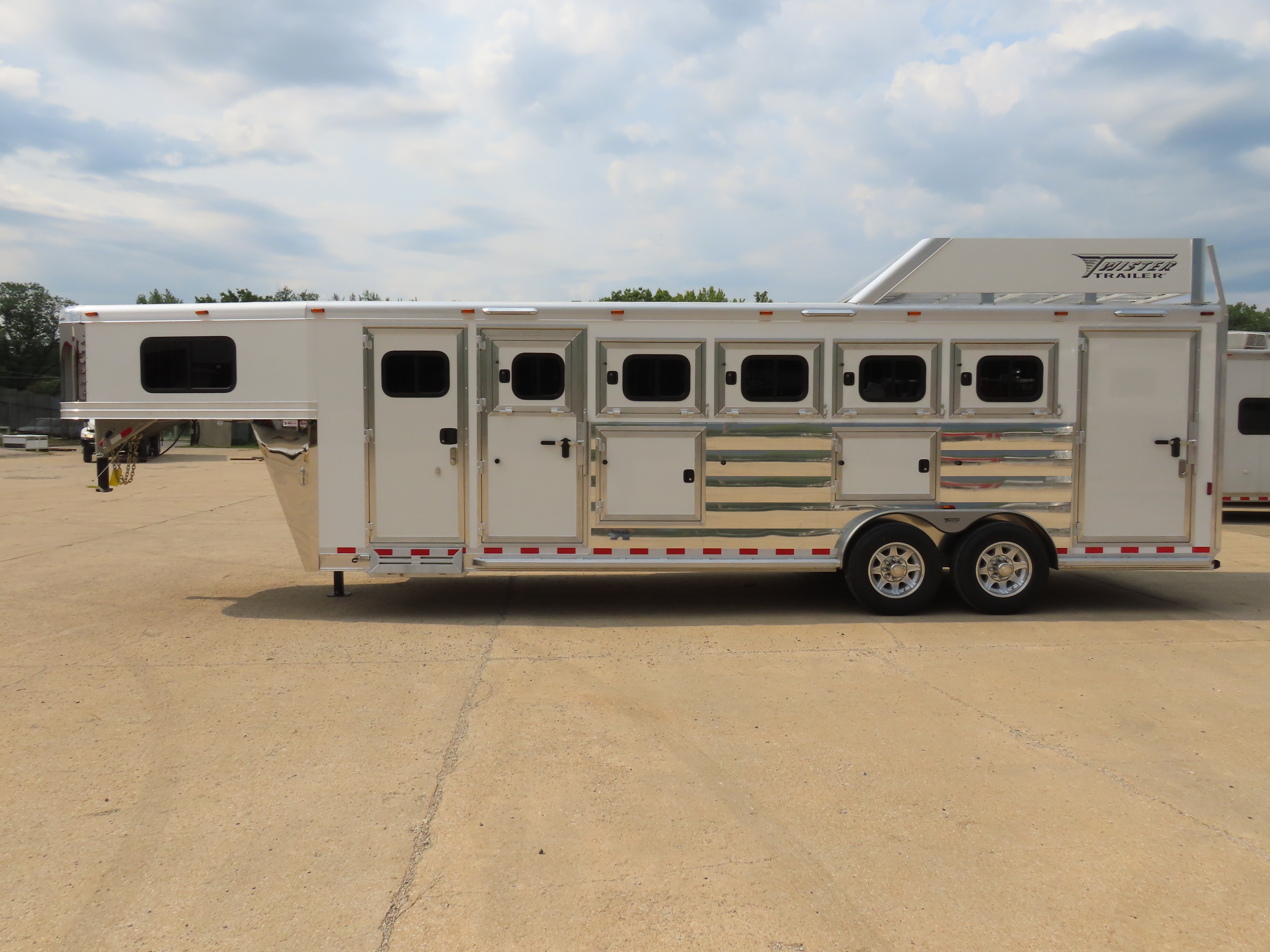 Twister 5 Horse 25' Stock Combo