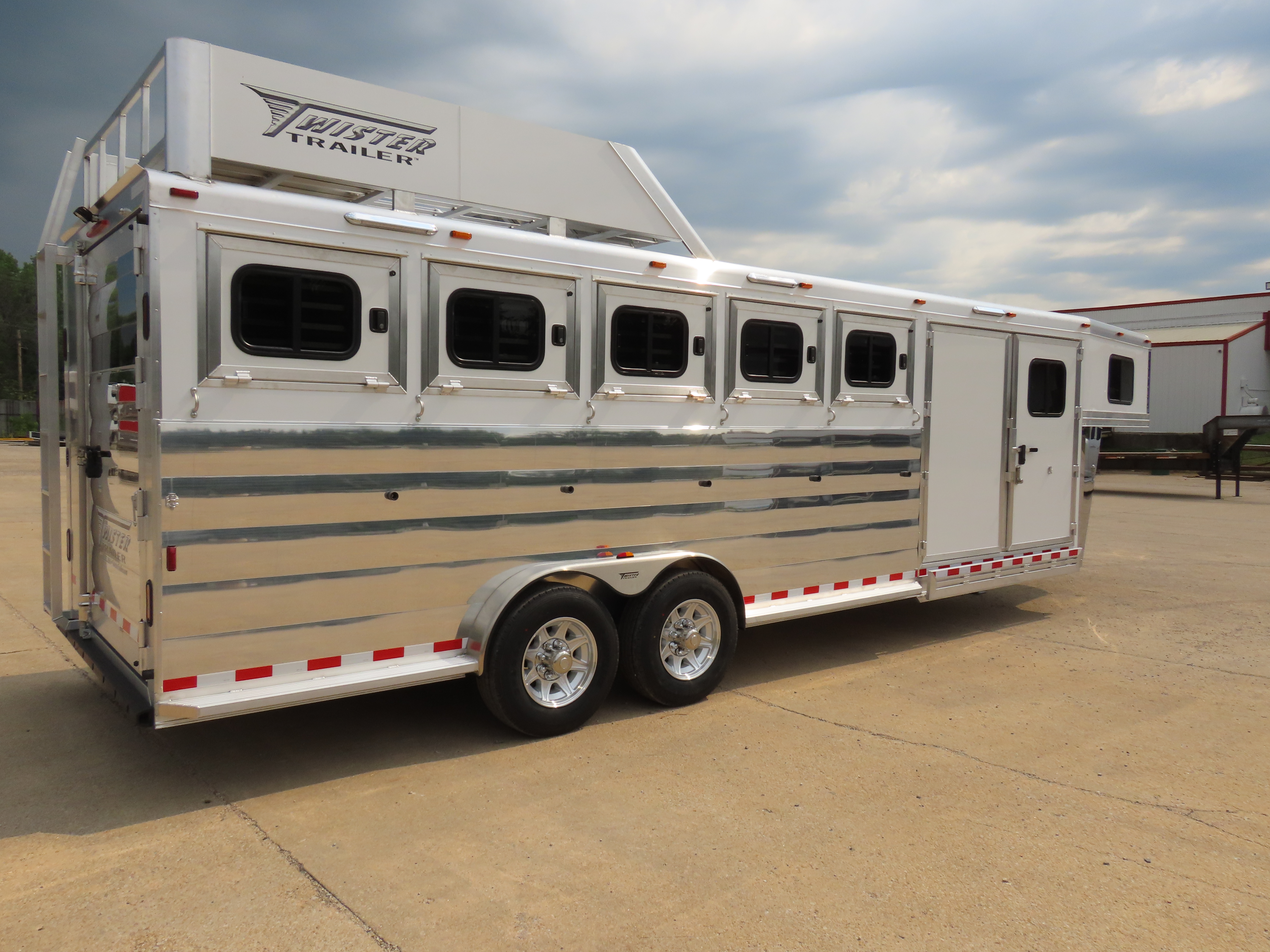 Twister 5 Horse 25' Stock Combo — photo 3