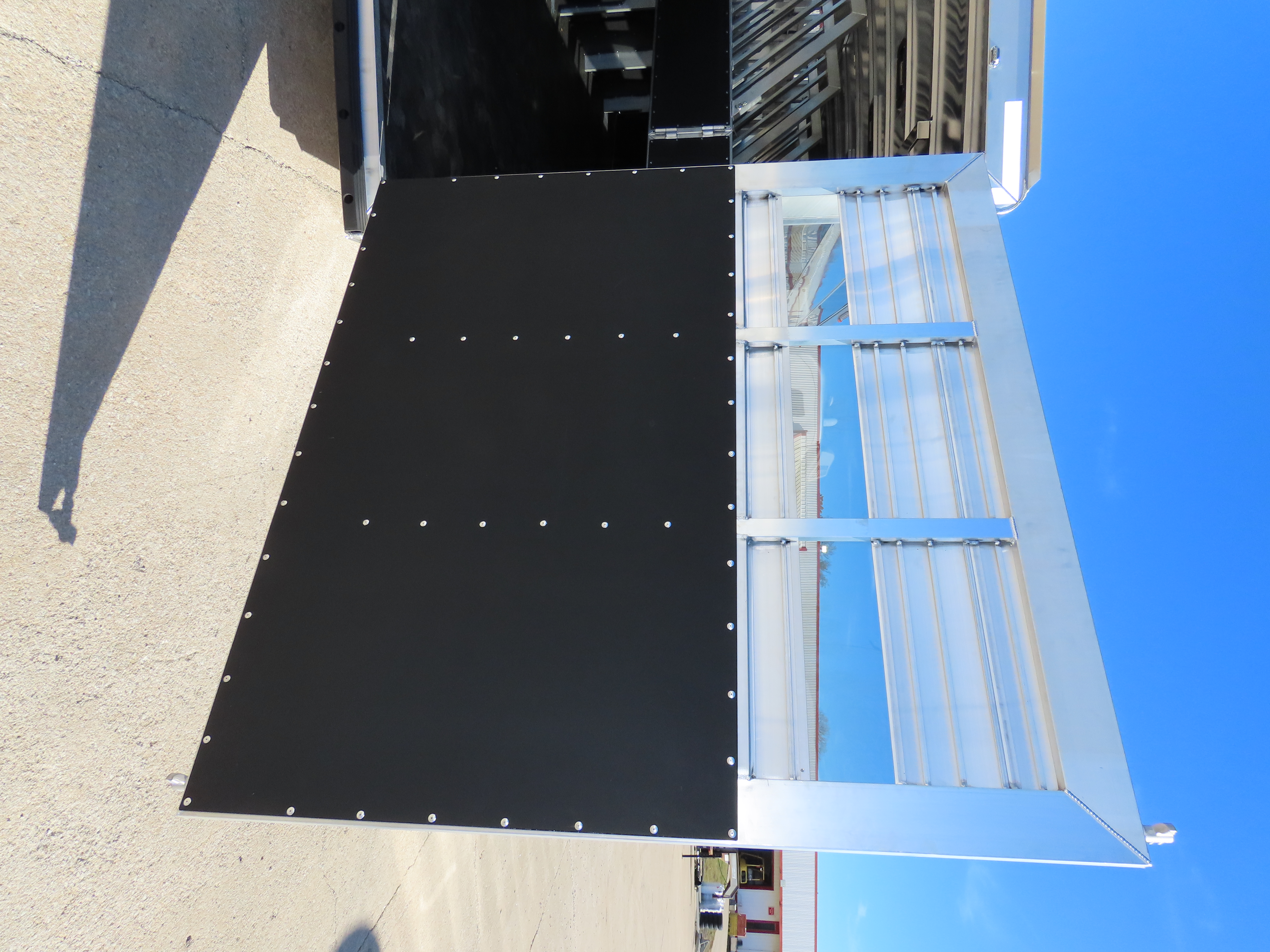 Twister 5 Horse 24' Stock Combo — photo 17