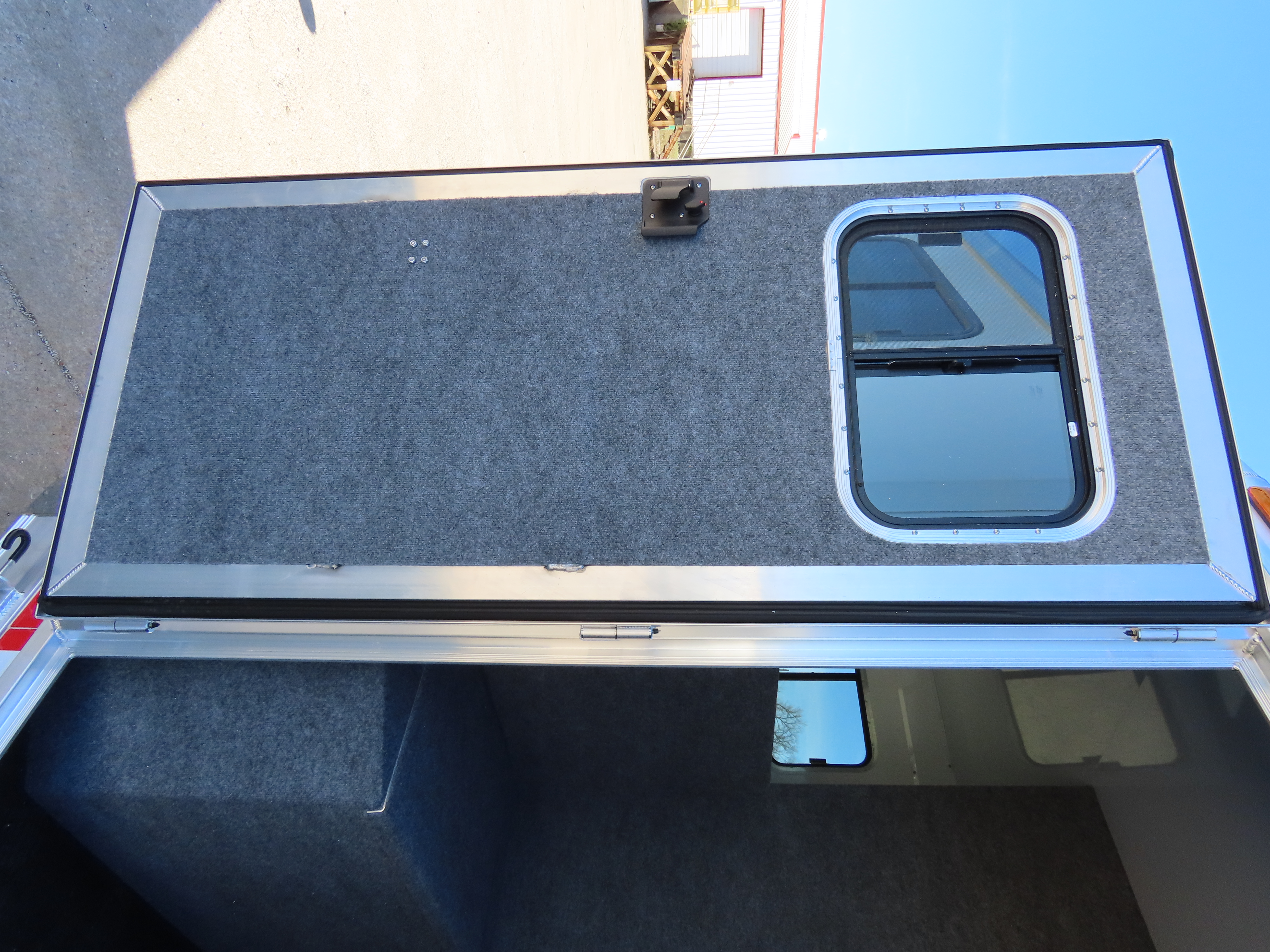 Twister 5 Horse 24' Stock Combo — photo 33