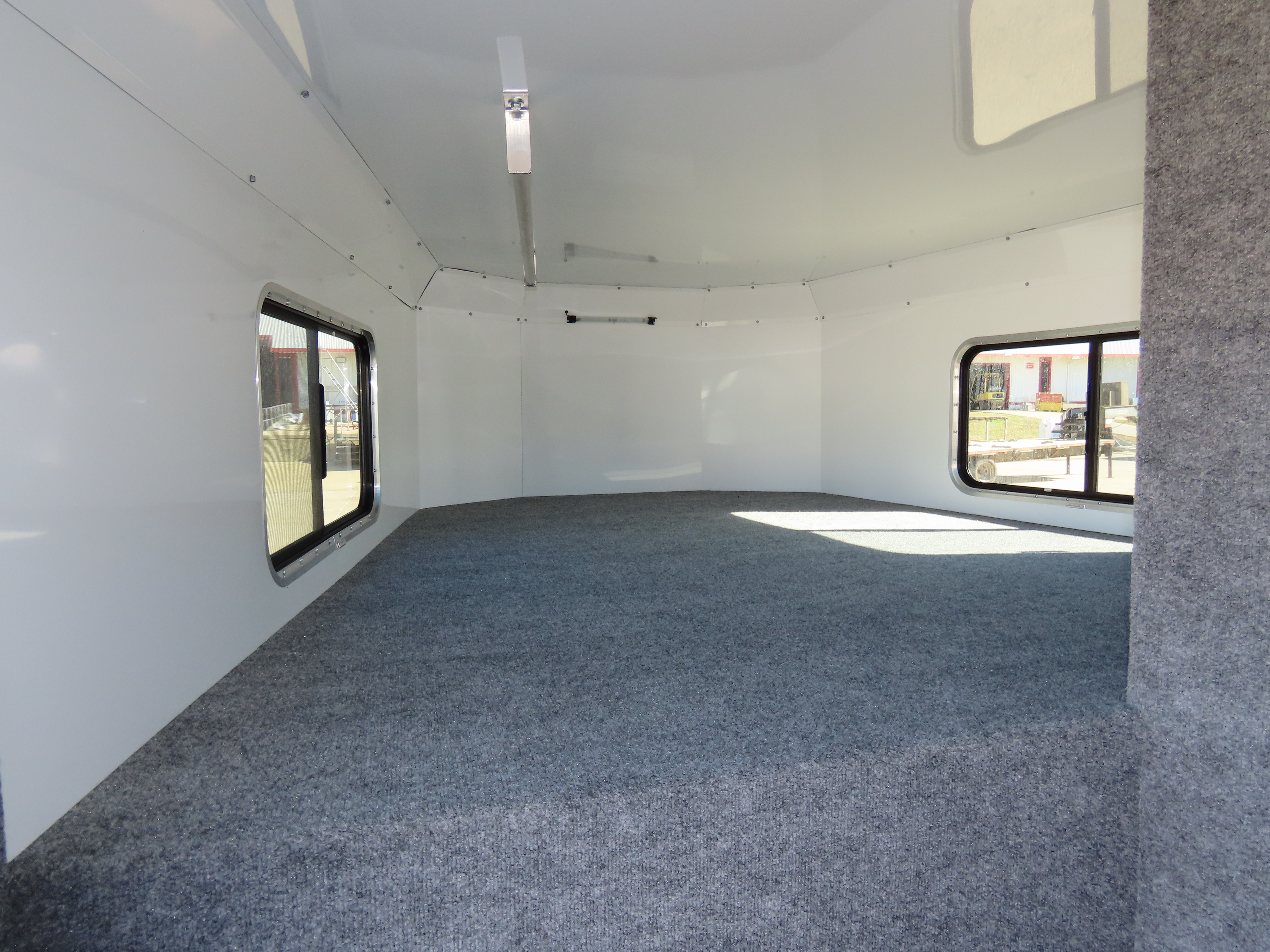 Twister 5 Horse 24' Stock Combo — photo 37