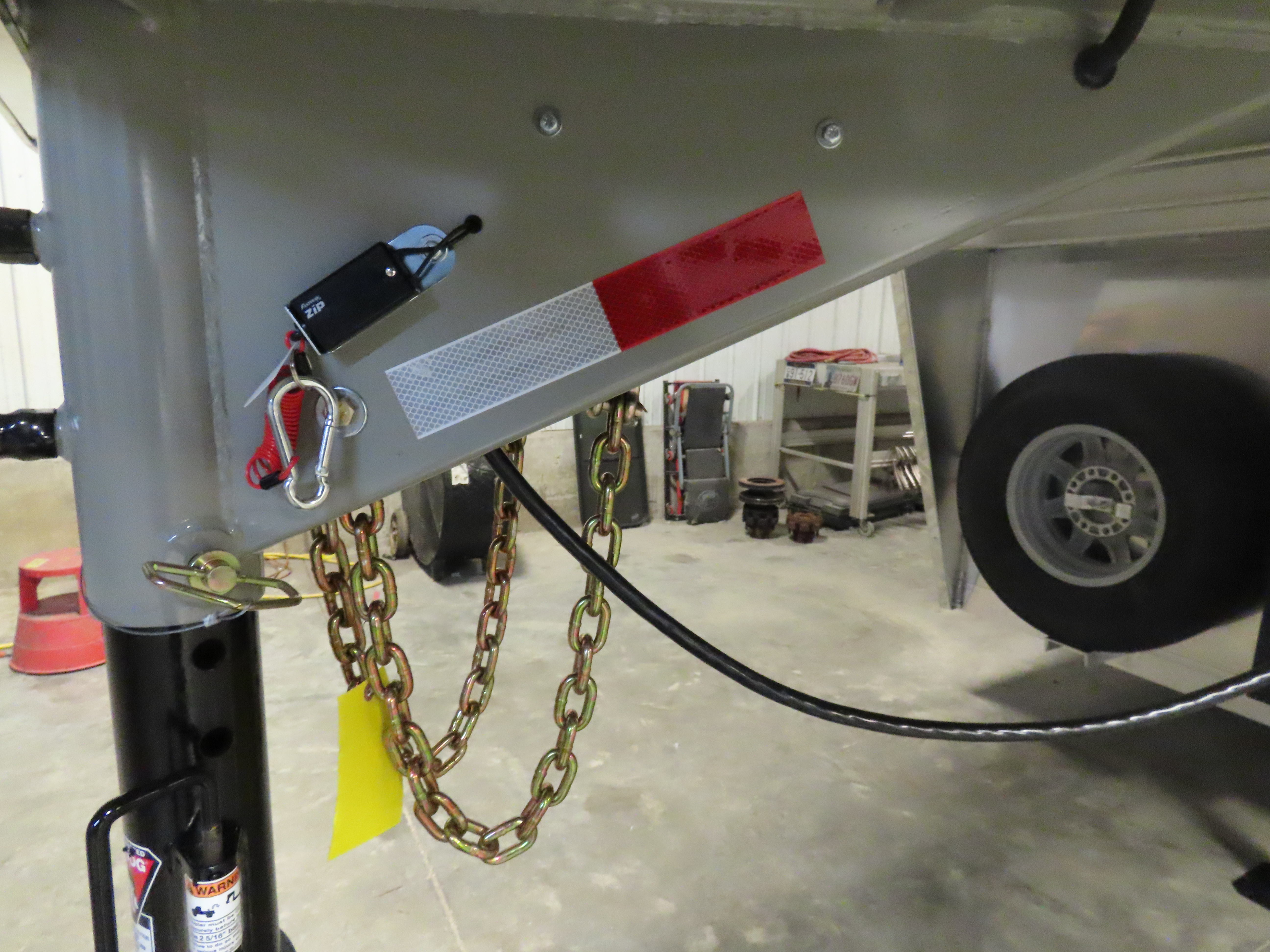 Twister 4 Horse 28' Stock Combo — photo 11
