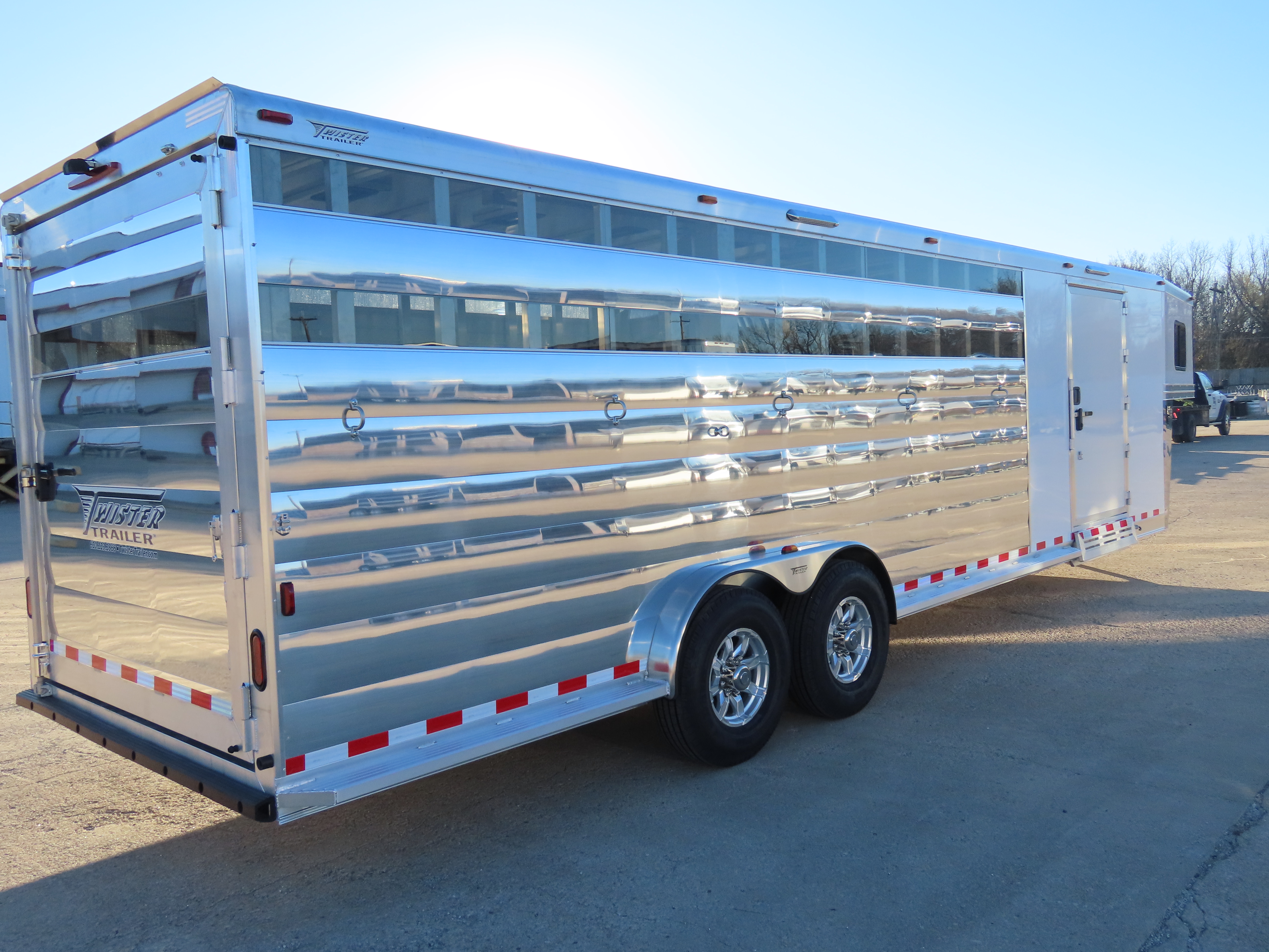 Twister 4 Horse 28' Stock Combo — photo 5