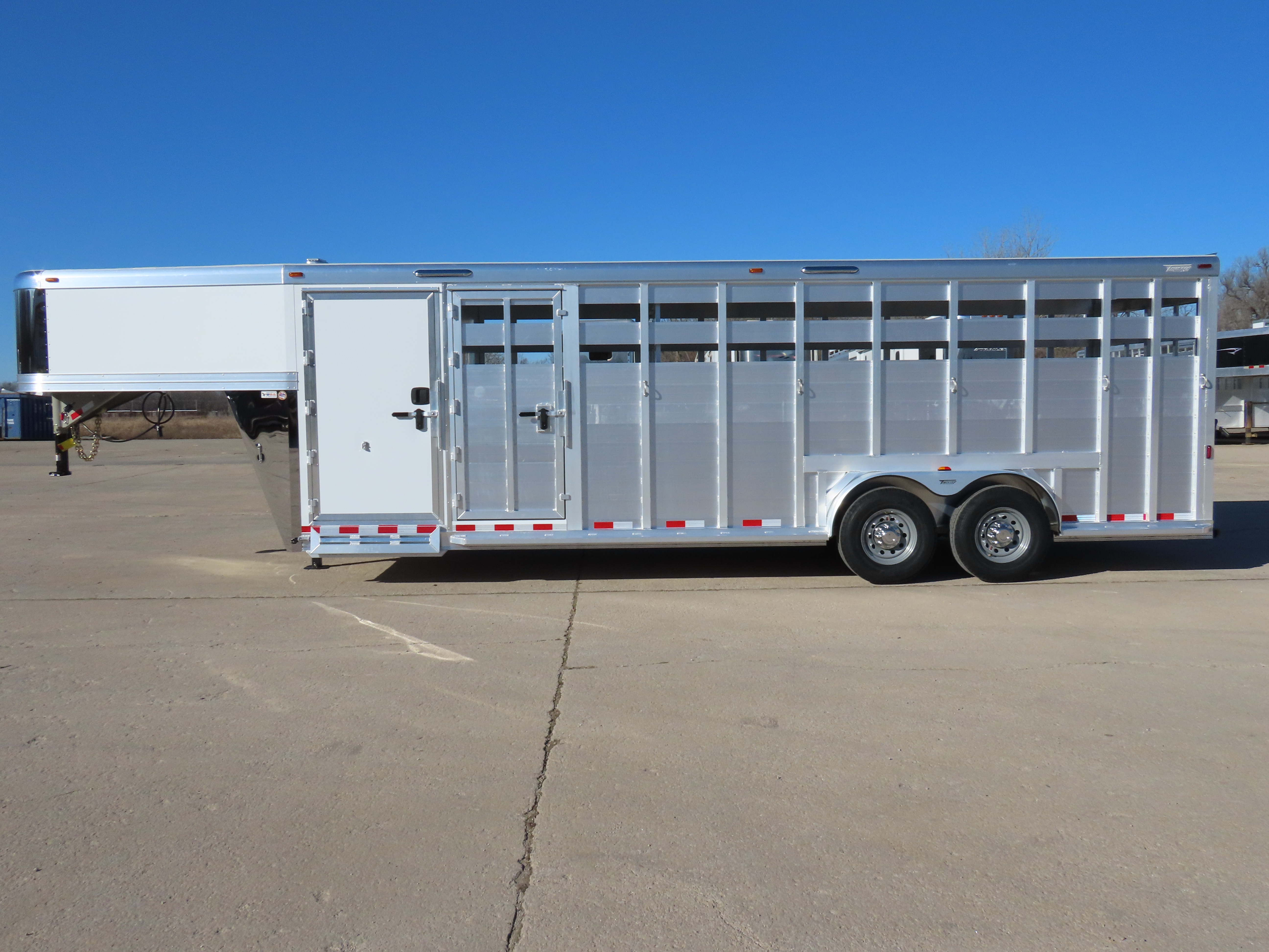 Twister 25' Bull Tough Stock Trailer